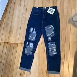 Maisie 70’s High Rise Distressed Mom Jeans